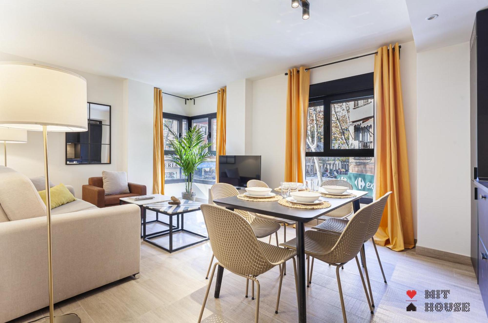 Antonio Lopez En Madrid Apartment Luaran gambar