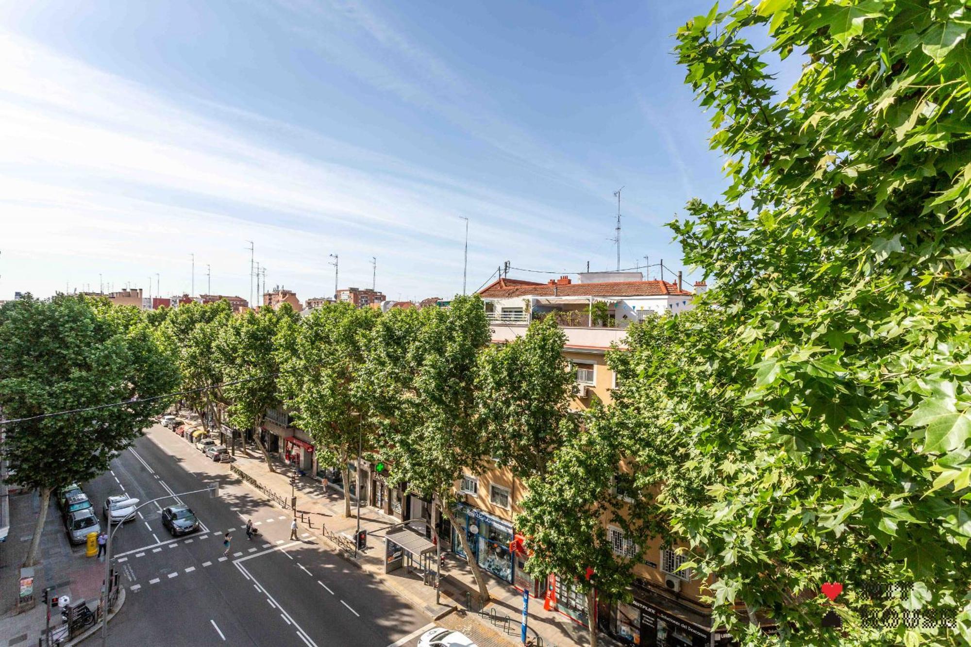 Antonio Lopez En Madrid Apartment Luaran gambar