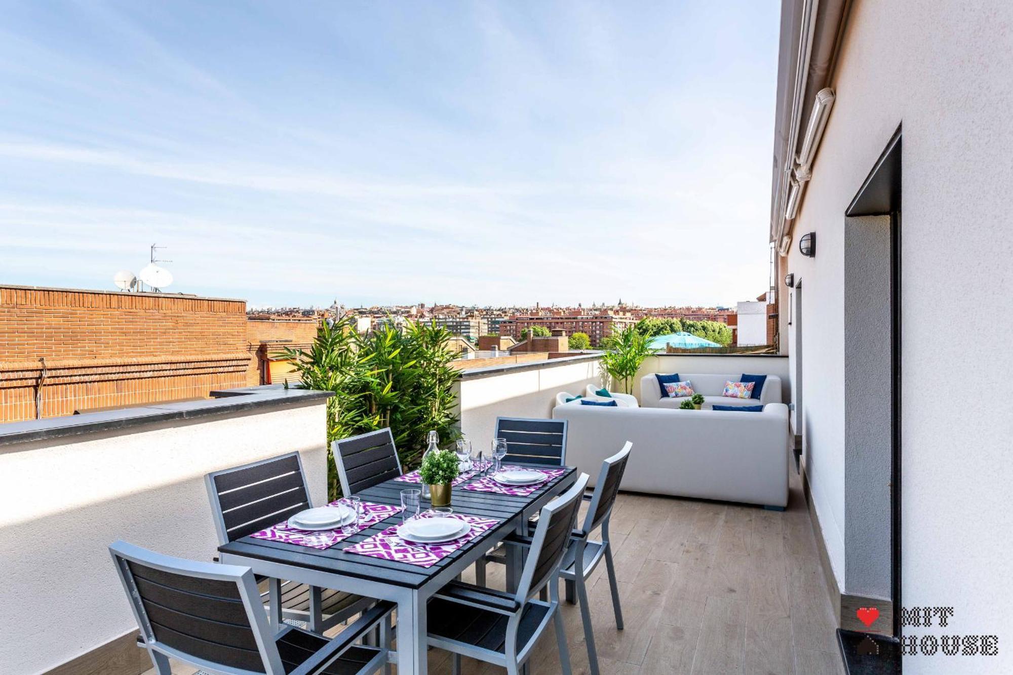 Antonio Lopez En Madrid Apartment Luaran gambar