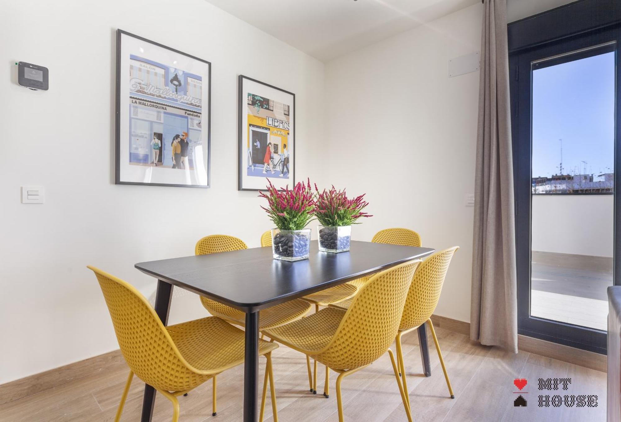 Antonio Lopez En Madrid Apartment Luaran gambar