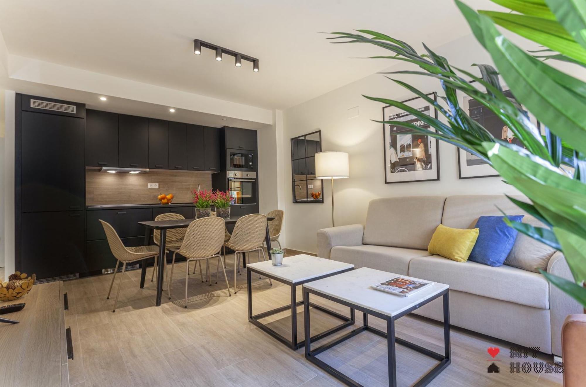 Antonio Lopez En Madrid Apartment Luaran gambar