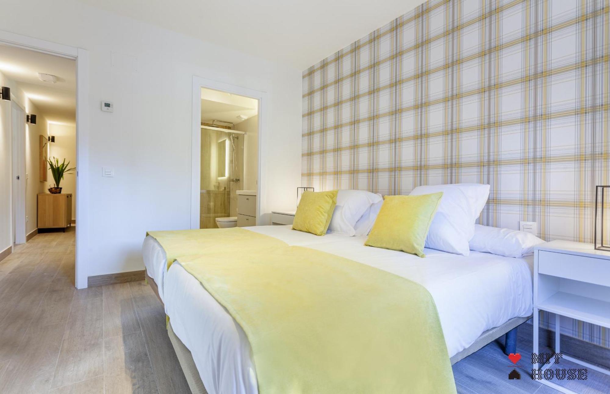Antonio Lopez En Madrid Apartment Luaran gambar